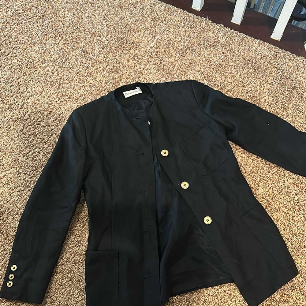 Vintage Calvin Klein! With Stunning gold hardware. Size 2